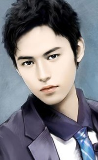 她的小龙椅